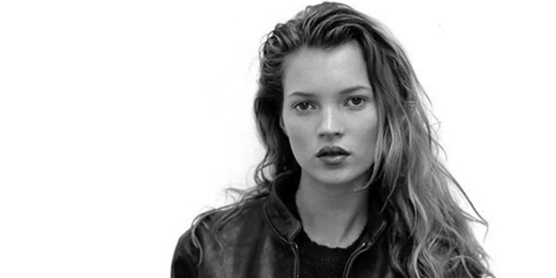 Time Machine: 24 χαρακτηριστικά στιγμιότυπα της Kate Moss από τα 90's