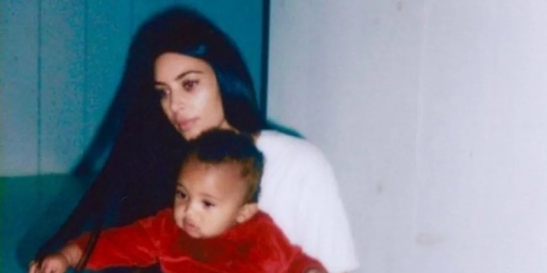 Kim Kardashian: Οι προσωπικές φωτογραφίες με τα παιδιά της και τον Kanye West