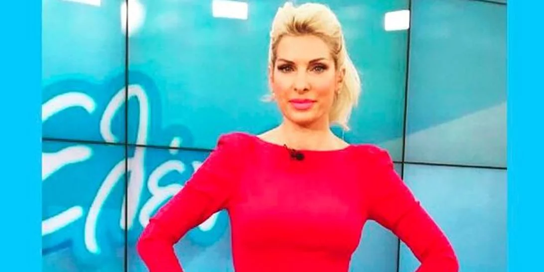 Ελένη Μενεγάκη: Τι φόρεσε σήμερα στην εκπομπή της