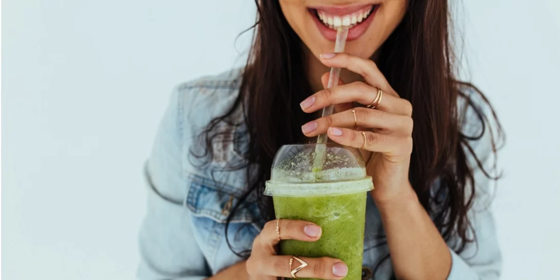 Γιατί έχουμε κυτταρίτιδα και οι συμβουλές διατροφής για να τη μειώσουμε