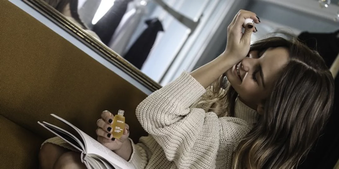 10 νέες γυναίκες ανακαλύπτουν το Παρίσι στην Αθήνα!