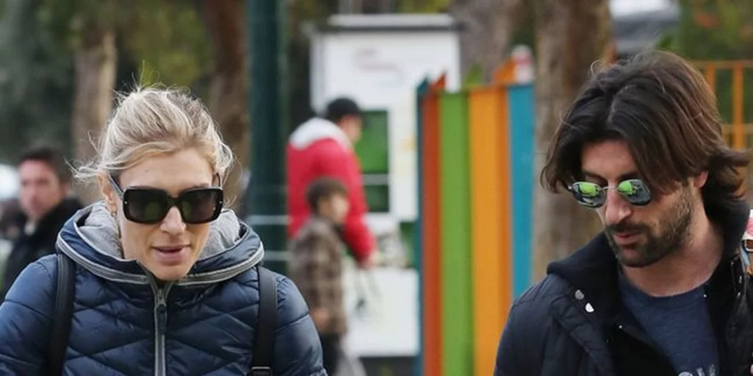 Ζέτα Δούκα - Μιχάλης Χατζαντωνάς: Καθημερινές στιγμές με την κόρη τους