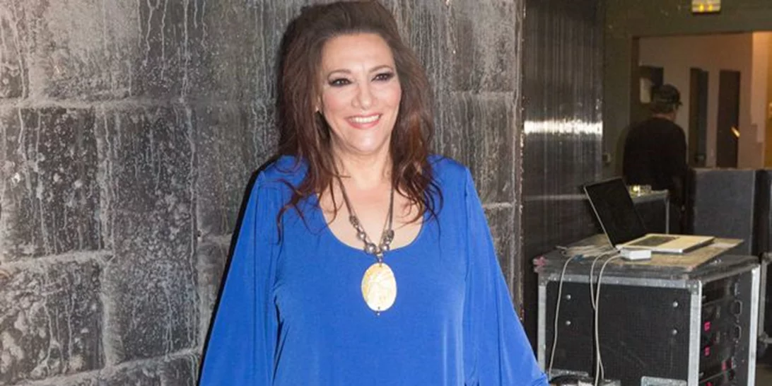 Ελένη Βιτάλη: Το φιλί στο στόμα σε γνωστή τραγουδίστρια