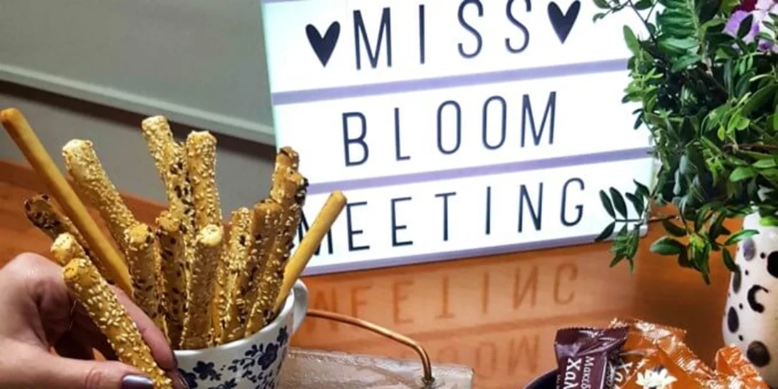 Περνάς πολλές ώρες στο γραφείο; Αυτά είναι τα 5+1 βασικά tips διατροφής για να είσαι πάντα σε φόρμα!