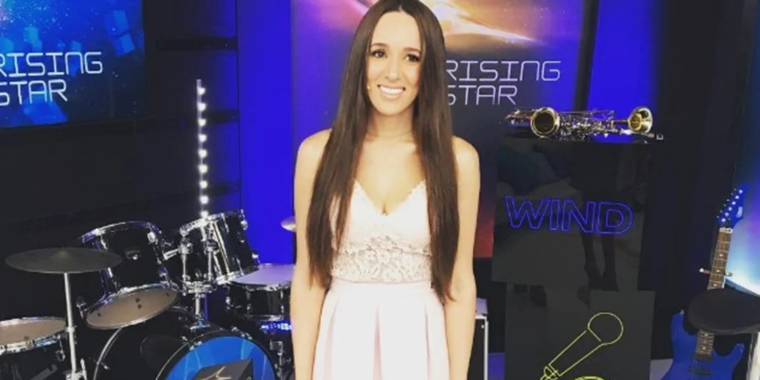 Καλομοίρα: Τι φόρεσε στο αποψινό live του Rising Star;