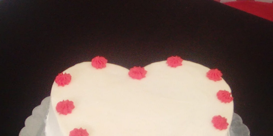 Valentine's Day: Γιόρτασε τη μέρα με τις πιο λαχταριστές τούρτες