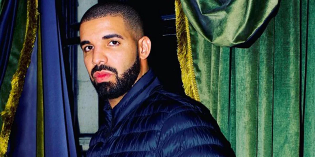 Drake: Ευχήθηκε στη Rihanna επί σκηνής για τα γενέθλια της