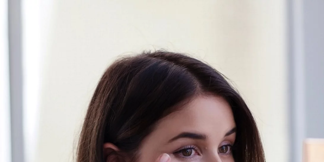 Το concealer που λατρεύουν οι beauty bloggers είναι επιτέλους εδώ!