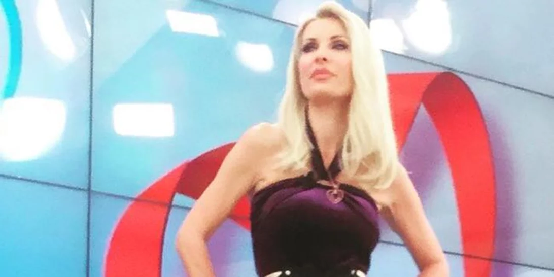 Ελένη Μενεγάκη: Βρήκαμε τι φόρεσε σήμερα στην εκπομπή της