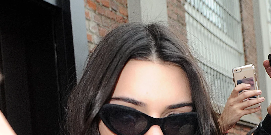 Η Kendall Jenner εγκρίνει ΤΟΝ χρωματικό συνδυασμό!