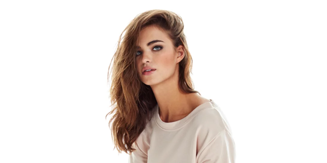 5 τάσεις για τα τζιν της Άνοιξης και ισάριθμοι τρόποι να τις υιοθετήσεις