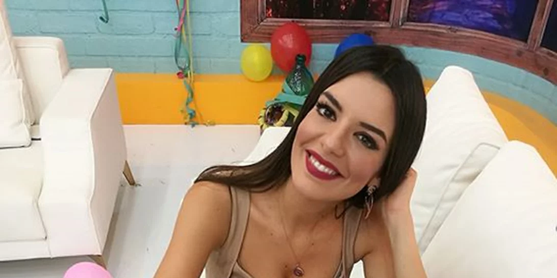 Διάσημες ελληνίδες: Τι φόρεσαν στις τηλεοπτικές εκπομπές της εβδομάδας