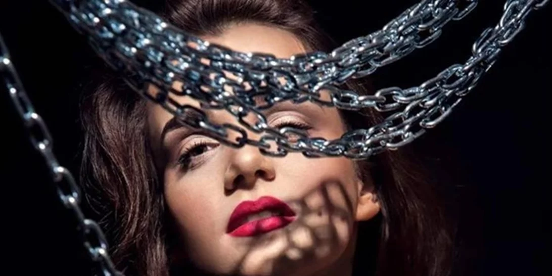 Alexandra Koutas: Το μοντέλο που σπάει όλα τα ταμπού!