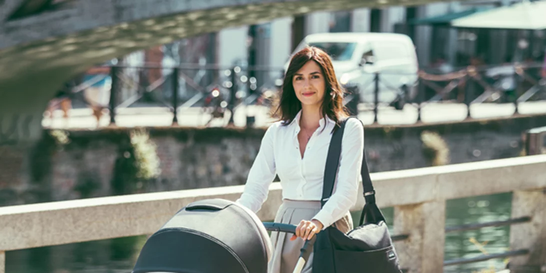 Είσαι νέα μαμά; Αυτό το σύστημα μεταφοράς θα κάνει τη ζωή σου ευκολότερη