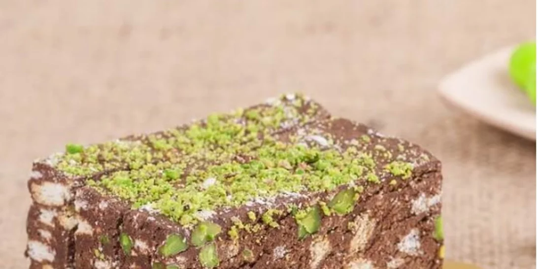 Συνταγές με αβοκάντο: Φτιάξε ελαφρύ σοκολατένιο μωσαϊκό από τη διαιτολόγο