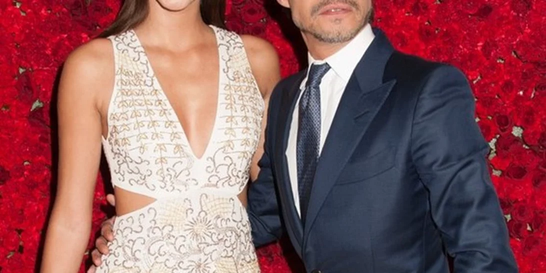 3 μήνες μετά το διαζύγιο, ο star έκανε επίσημη εμφάνιση με νέα σύντροφο!