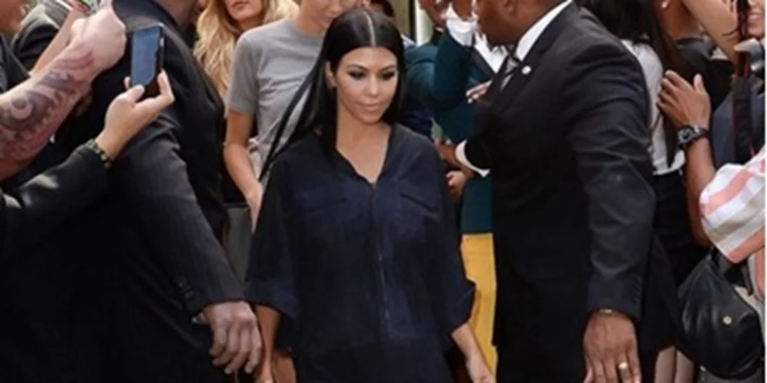 Κourtney Kardashian: Γιατί προκάλεσαν αρνητικά σχόλια οι φωτογραφίες της;