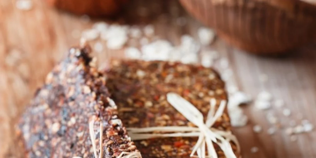 Νηστίσιμες μπάρες δημητριακών (με γεύση carrot cake!)