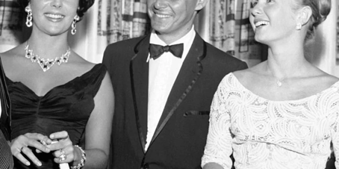 Ο Eddie Fisher παράτησε την σύζυγό του για την καλύτερή της φίλη, Εlizabeth Taylor