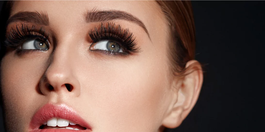 Μεγαλύτερες βλεφαρίδες στη στιγμή: Κάντο όπως οι επαγγελματίες!