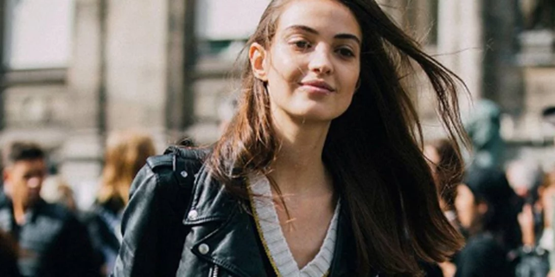 Για να μάθεις να ντύνεσαι σαν μοντέλο πρέπει να δεις αυτό το μοντέλο!