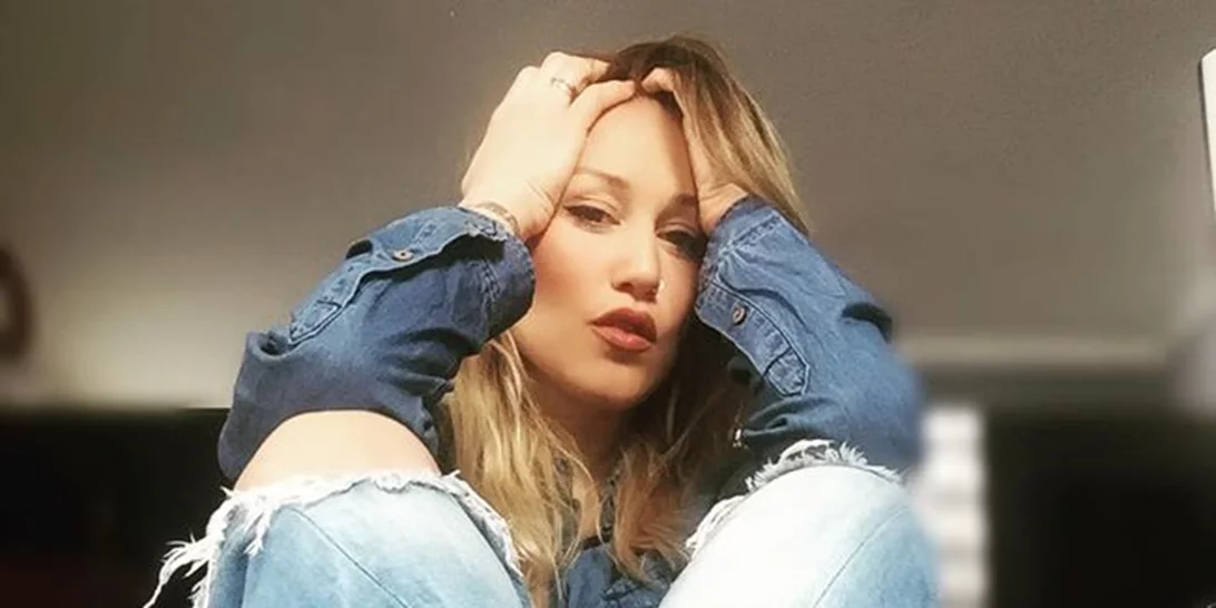 Πηνελόπη Αναστασοπούλου | Απόδραση στη Μυτιλήνη στον 4ο μήνα της εγκυμοσύνης της