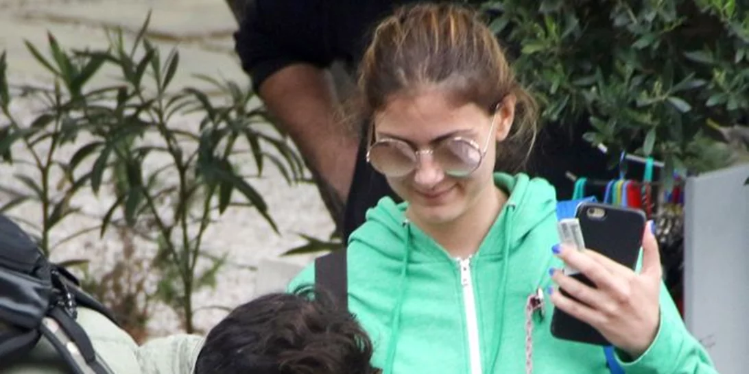 Δέσποινα Καμπούρη: Οικογενειακές στιγμές με τον σύζυγο και τις κόρες της