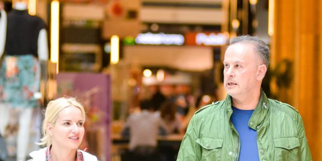 Μαρία Μπεκατώρου: Βόλτα με τον σύζυγό της