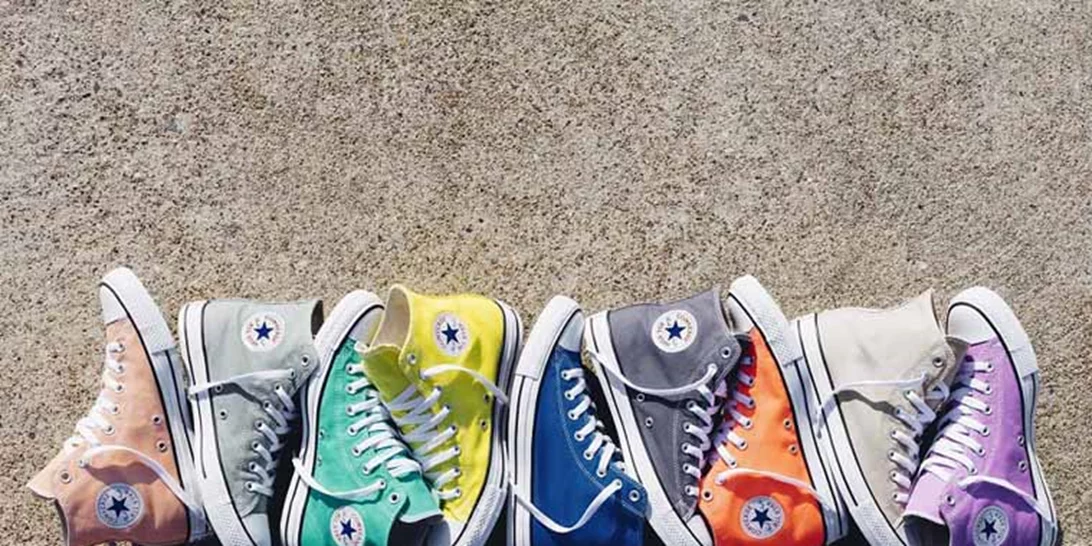 Διαλέγουμε 5 ζευγάρια από τη νέα ανοιξιάτικη συλλογή Converse