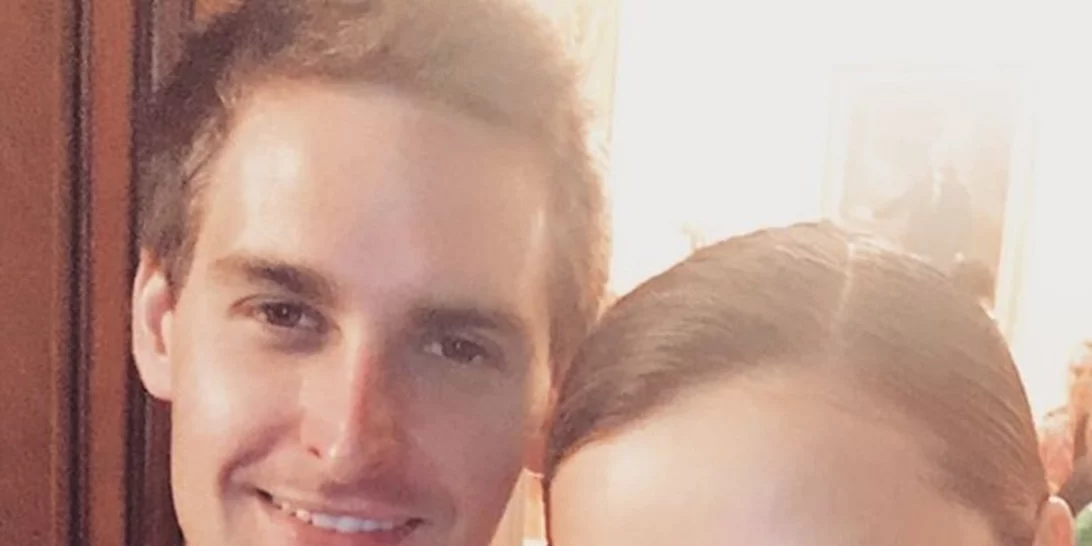 Miranda Kerr - Evan Spiegel: Το ταξίδι του μέλιτος ξεκίνησε και επίσημα!