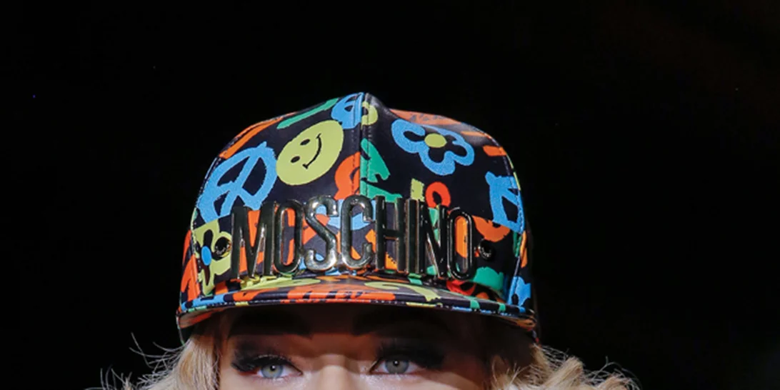 Moschino | Το φόρεμα της χειμερινής συλλογής που μας έχει αφήσει με το στόμα ανοιχτό!