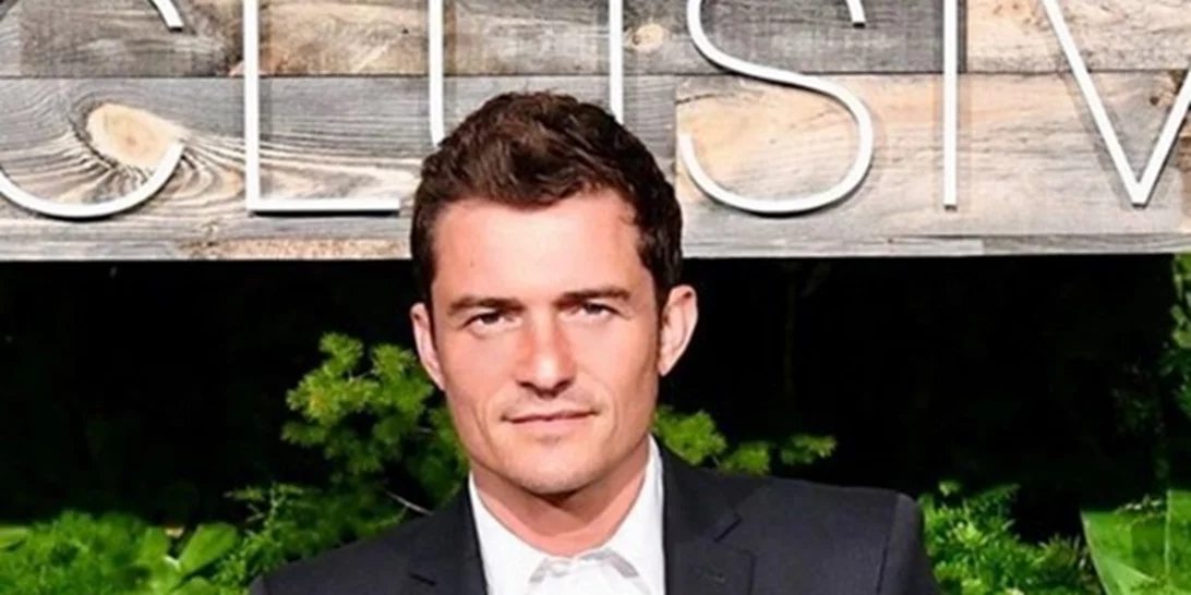 Orlando Bloom: ΟΛΟΓΥΜΝΟΣ στην σκηνή!