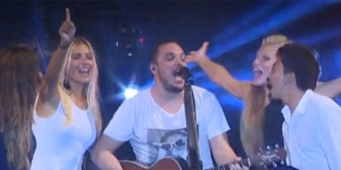 Άκης Δείξιμος: Αποκαλύπτει όσα δεν έδειξε η TV στο πάρτι του Survivor