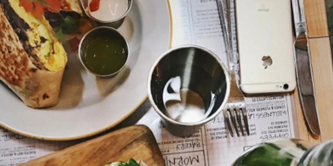 ΑΥΤΗ είναι η συνήθεια που δε σε αφήνει να χάσεις βάρος