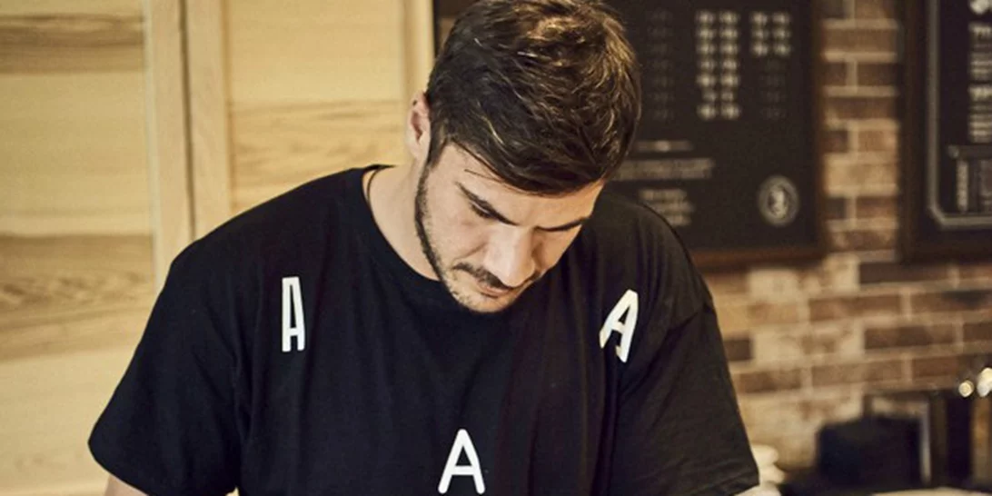 O Άκης Πετρετζίκης μαγειρεύει το αγαπημένο σου φαγητό!