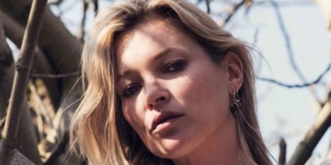 Kate Moss: Γυμνή για τη δική της συλλογή κοσμημάτων