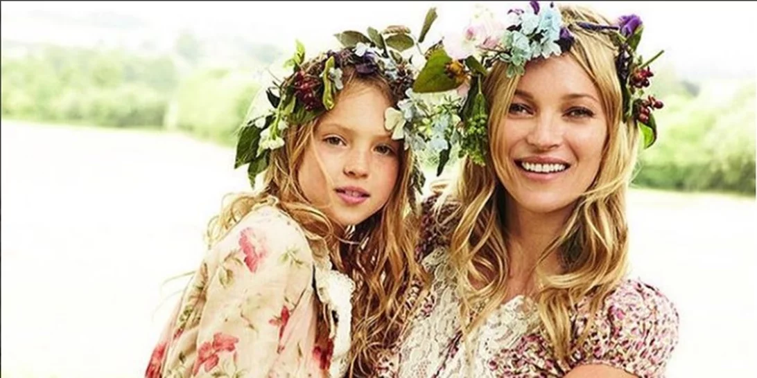 Η κόρη της Kate Moss έκανε το ντεμπούτο της στο χώρο της μόδας