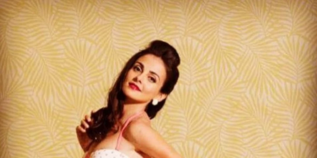 Αγγελική Δαλιάνη: Ποζάρει για πρώτη φορά με την φουσκωμένη κοιλίτσα της