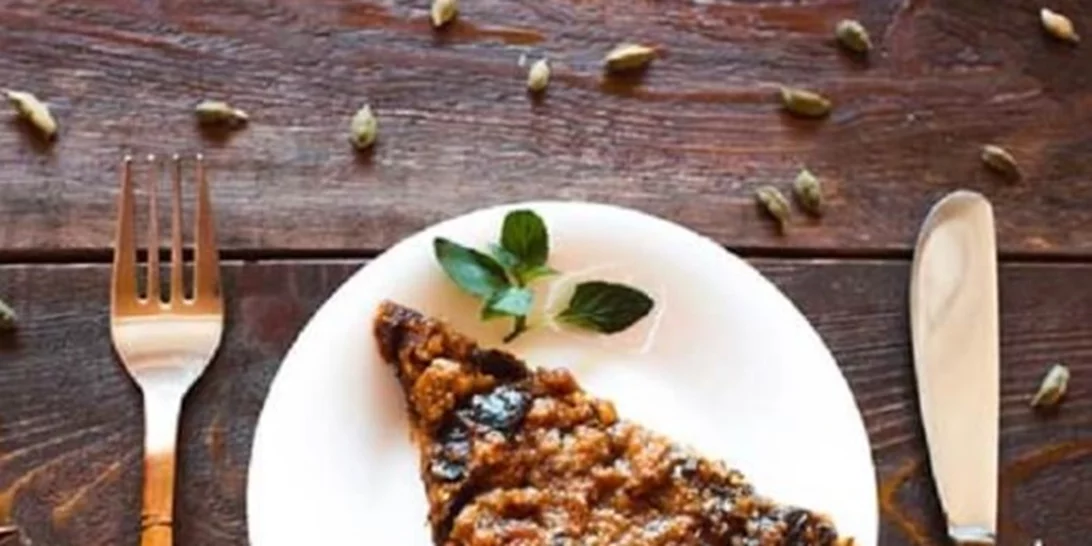 Γλυκιά καρυδόπιτα χωρίς ψήσιμο (και vegan και χωρίς γλουτένη)!