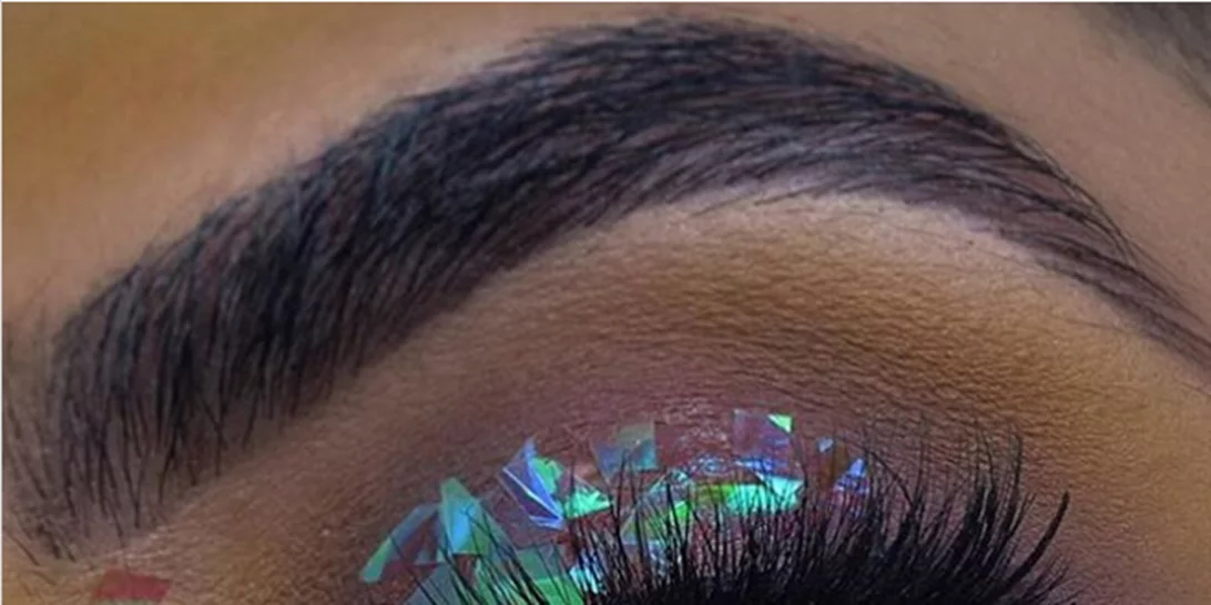 Αυτό είναι το πιο ιδιαίτερο trend στο eyeliner που θα σε κάνει να ξεχωρίσεις!