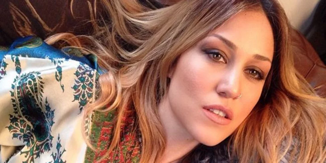 Πηνελόπη Αναστασοπούλου: Η 15 μηνών κόρη της μαθαίνει pole dancing και ξετρελαίνει το διαδίκτυο