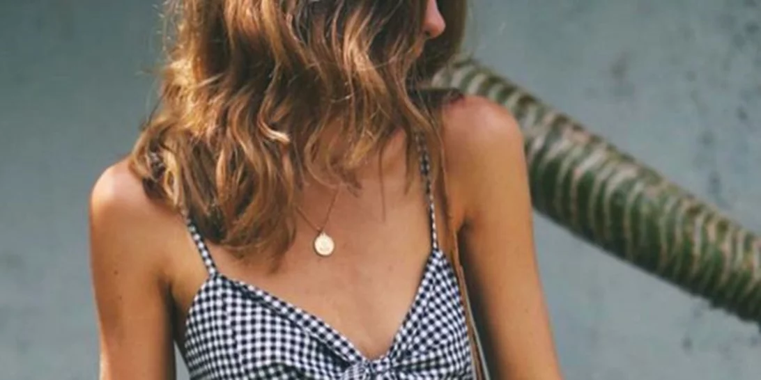 Το καλοκαιρινό ντύσιμο που κάνουν τώρα όλα τα cool κορίτσια