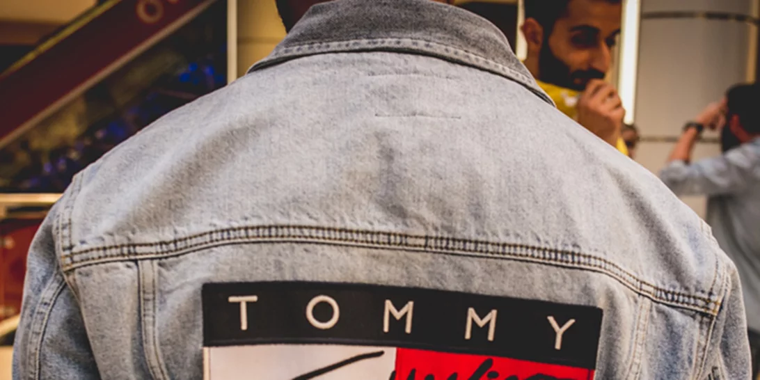 Hilfiger Denim: Tα 90s επέστρεψαν με μία capsule συλλογή και ένα υπέροχο fashion party