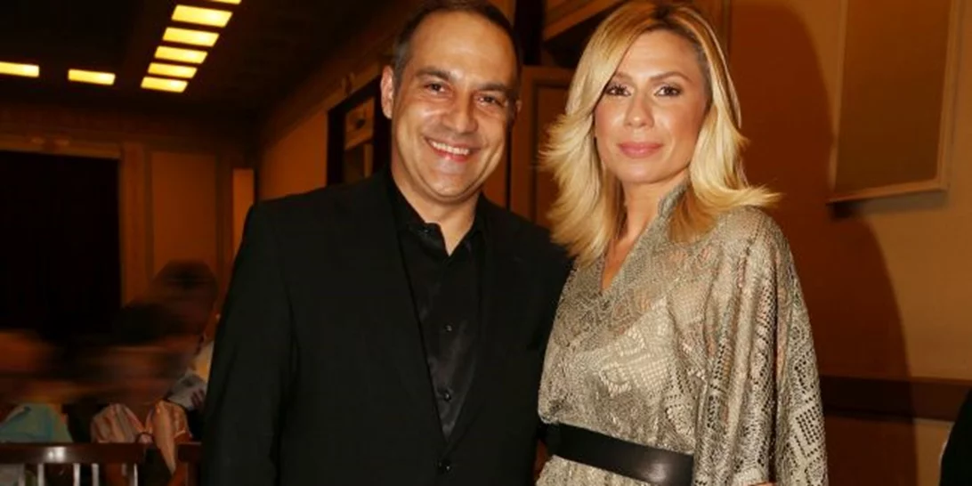 Κατερίνα Καραβάτου - Κρατερός Κατσούλης: Σπάνια έξοδος για το λαμπερό ζευγάρι