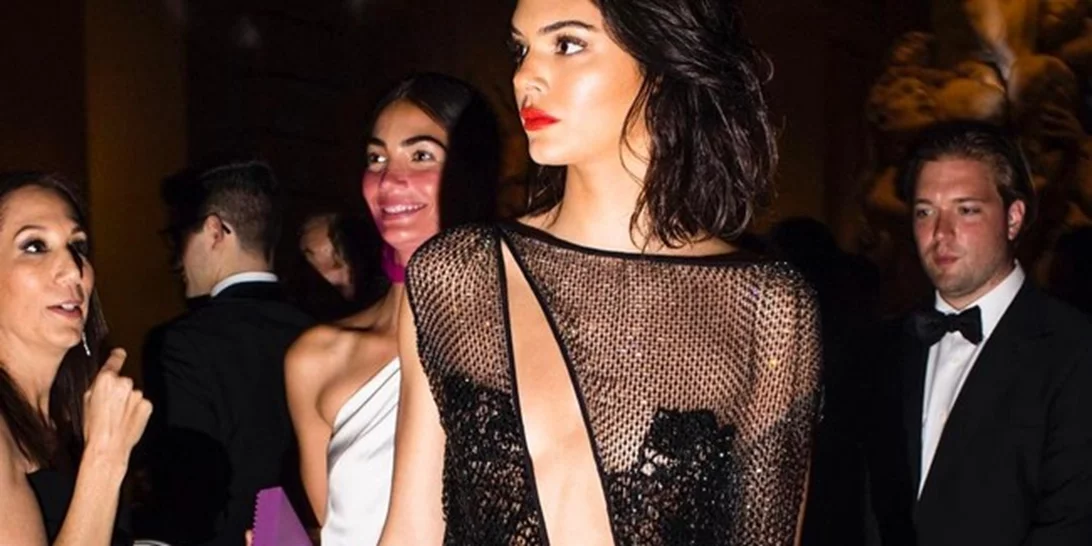 Kendall Jenner: Επιβεβαίωσε τη σχέση της με τον πιο σέξι τρόπο!