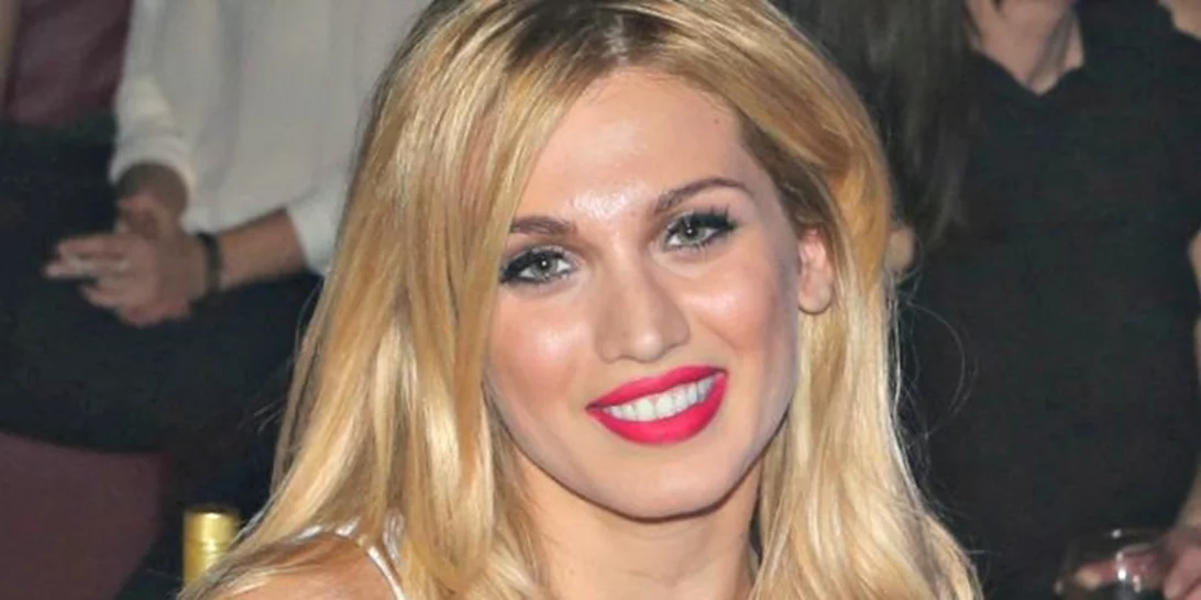 #StyleEvolution | Η Κωνσταντίνα Σπυροπούλου έχει μεταμορφωθεί στην πιο stylish παρουσία του My Style Rocks