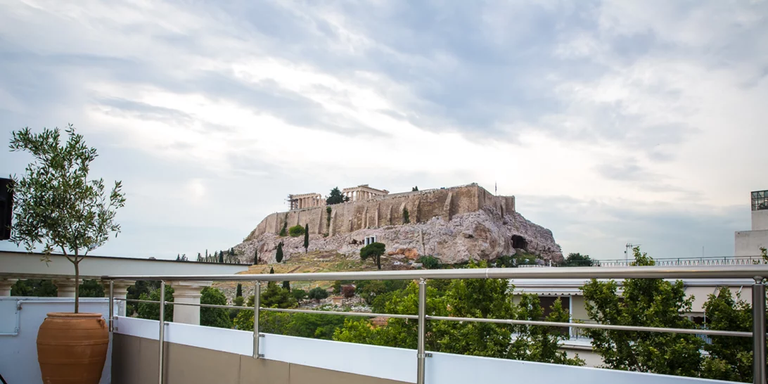 Στο κέντρο της Αθήνας, θα χτυπάει πλέον η καρδιά της SEPHORA!