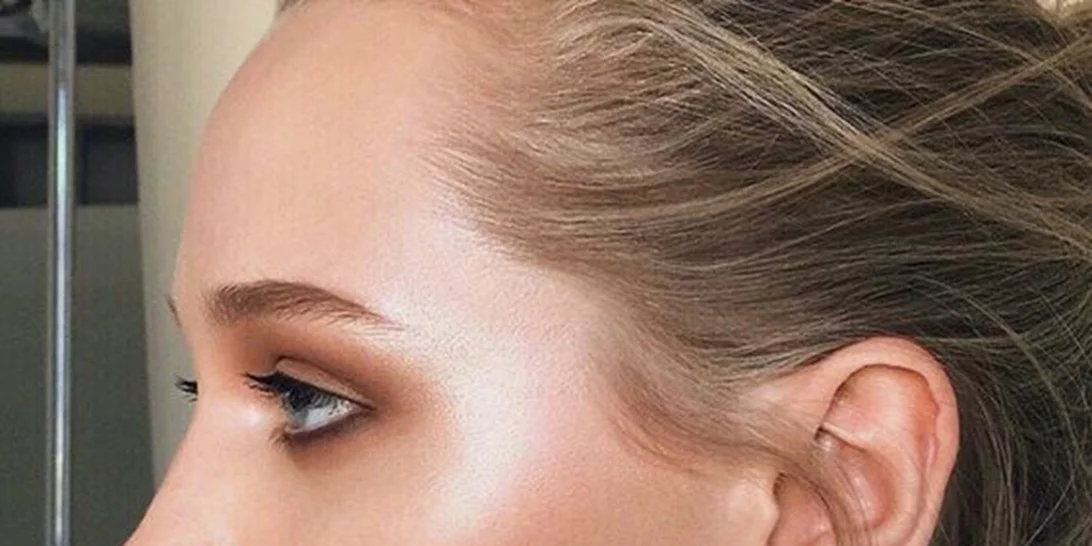 Θες να μάθεις πώς φτιάχνεται ένα highlighter; Ένα βίντεο που θα χαζεύεις για ώρες