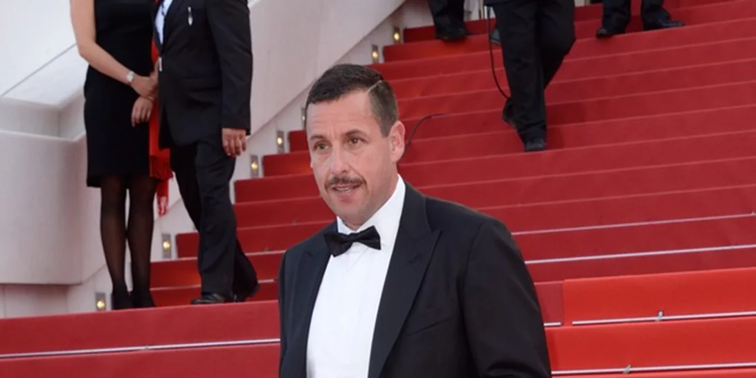 Οι χρήστες του Netflix παρακολούθησαν ταινίες του Adam Sandler για «πάνω από δύο δισεκατομμύρια ώρες»