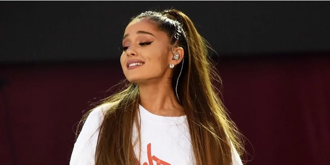 Ariana Grande | Έχεις δει τα μαλλιά της χωρίς το χαρακτηριστικό της ponytail;